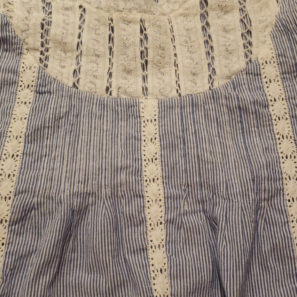 LINI BLOUSE - Picture 6 of 10
